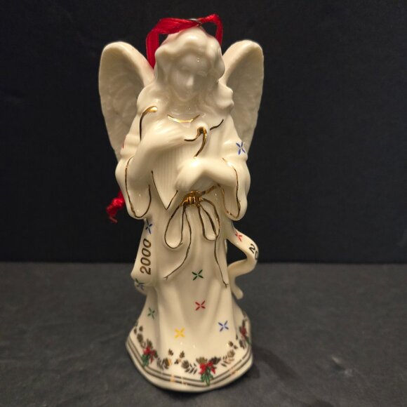 MADISON AVE ANGEL ORNAMENT - Picture 1 of 6